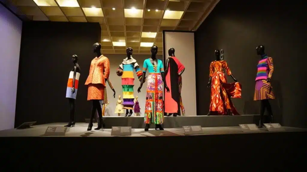 Burkina Faso's Fashion Designers: More to the Nation Than to Conflict.