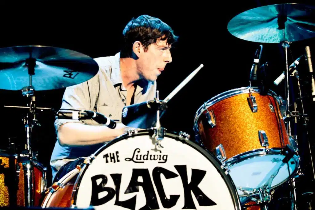 On 'Dropout Boogie,' the Black Keys still sound raw and fast.